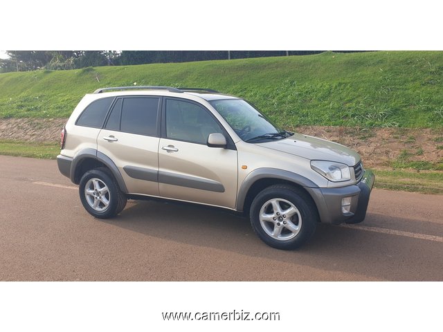 4WD 2004 Toyota Rav4 : YAOUNDE.  - 34481