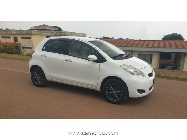   2009 Toyota Yaris Automatique avec 4WD à vendre à Yaoundé. - 34668