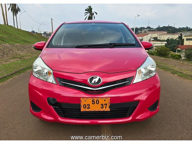 2012 Toyota Yaris Automatique à vendre à Yaoundé.  - 34810