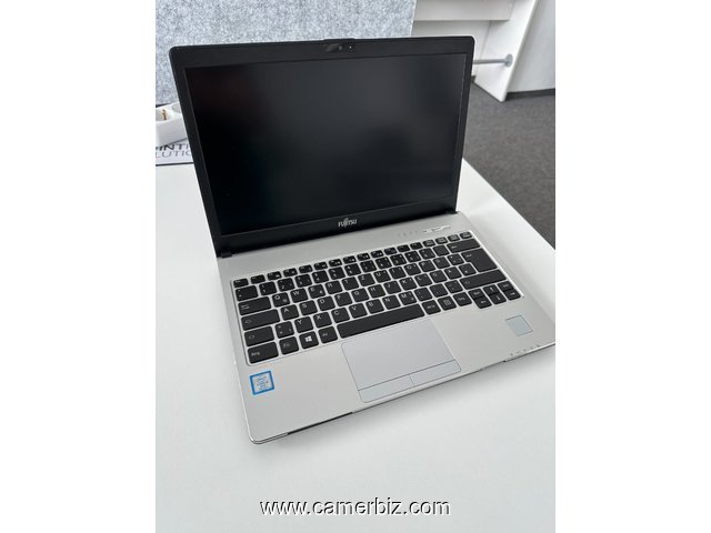 Fujitsu Lifebook S937 / I5 - 7e Génération / 12 Go / 256 Go SSD / Webcam - 34816