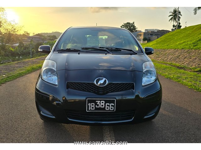 2011-Toyota-YARIS-Automatique. - 34965