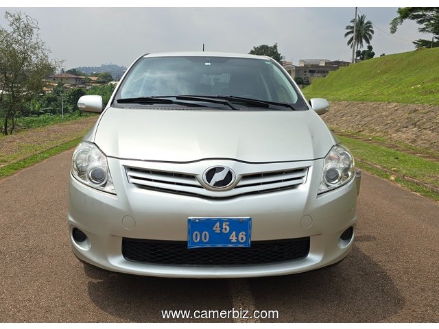  2012 Toyota AURIS Automatique a vendre à YAOUNDE.  - 35030