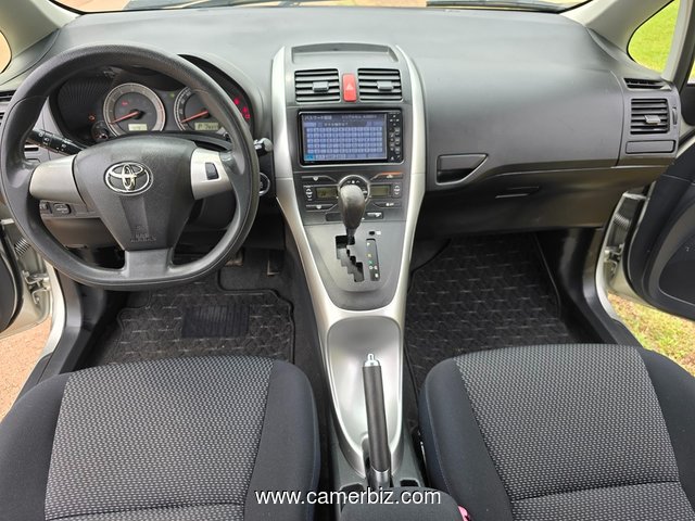  2012 Toyota AURIS Automatique a vendre à YAOUNDE.  - 35030