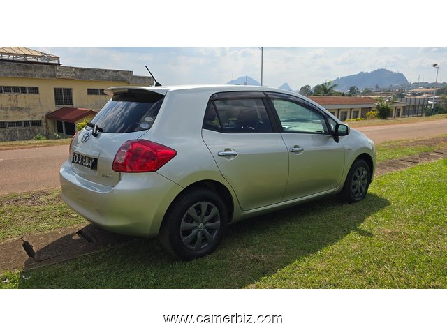 4WD 2009 Toyota AURIS Automatique a vendre à Yaoundé - 35121