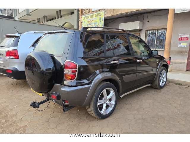 Toyota RAV4 2008 Manuelle 4WD à vendre à Yaoundé - 35254