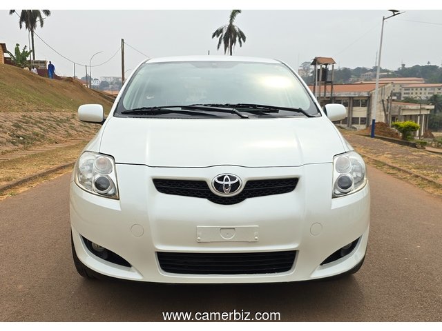 2009 Toyota AURIS Automatique. YAOUNDE.  - 35289